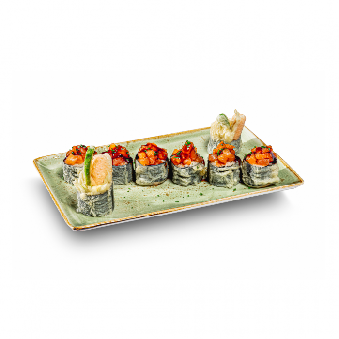 Salmon Tartar Roll